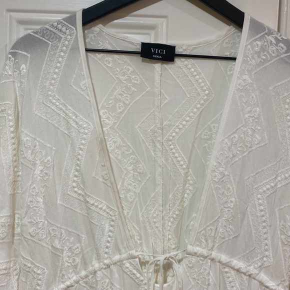 New Vici Olivaceous Boho Festival Goddess White Dress - Picture 4 of 13